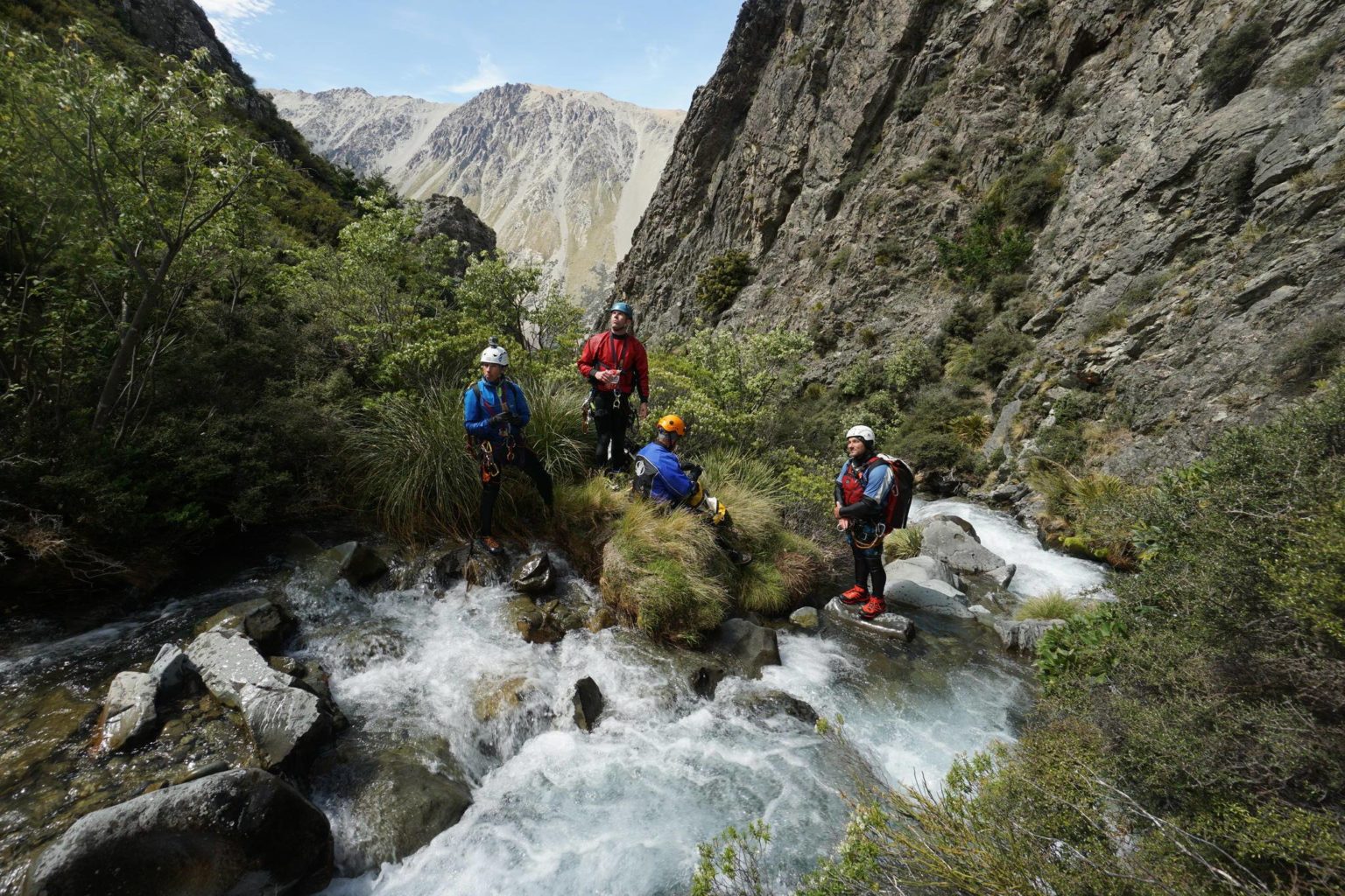 Hells Gates Canyon v4a4III**